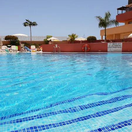 Terrazas Del Duque 2, Terrace, Sea View, Only 300 M To Beach, Heated Pool, Air Conditioning, Wifi Internet, Dishwasher, Washing Machine Lejlighed *