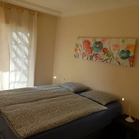 Apartamento Terrazas Del Duque 2, Terrace, Sea View, Only 300 M To Beach, Heated Pool, Wifi Internet, Dishwasher, Washing Machine
