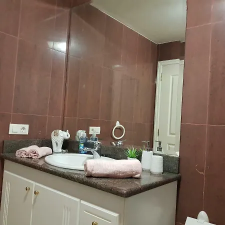 Apartamento Terrazas Del Duque 2, Terrace, Sea View, Only 300 M To Beach, Heated Pool, Wifi Internet, Dishwasher, Washing Machine