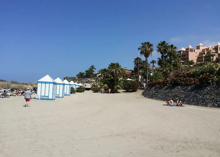 Appartement Terrazas Del Duque 2, Terrace, Sea View, Only 300 M To Beach, Heated Pool, Wifi Internet, Dishwasher, Washing Machine